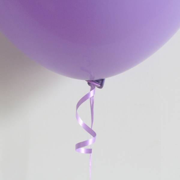 100 Automatic balloonseals with ribbon purple
