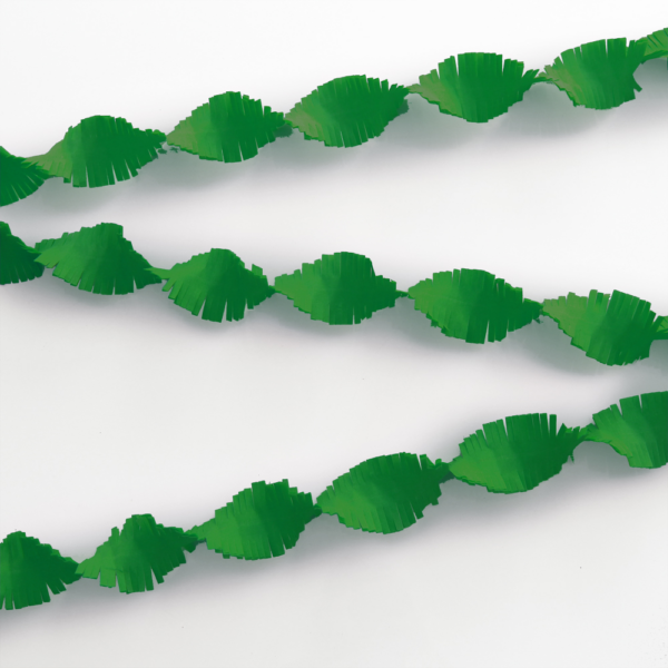 Crepe Garland 24m flame retardant xmas green - Image 2